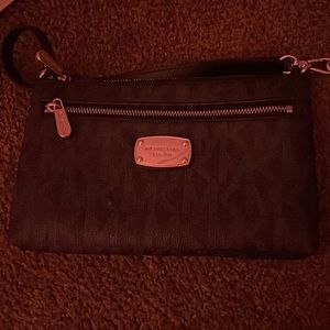 Micheal Kors mini purse